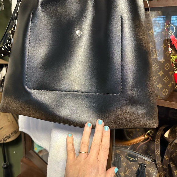 Coach Brooklyn - Picture 8 of 12